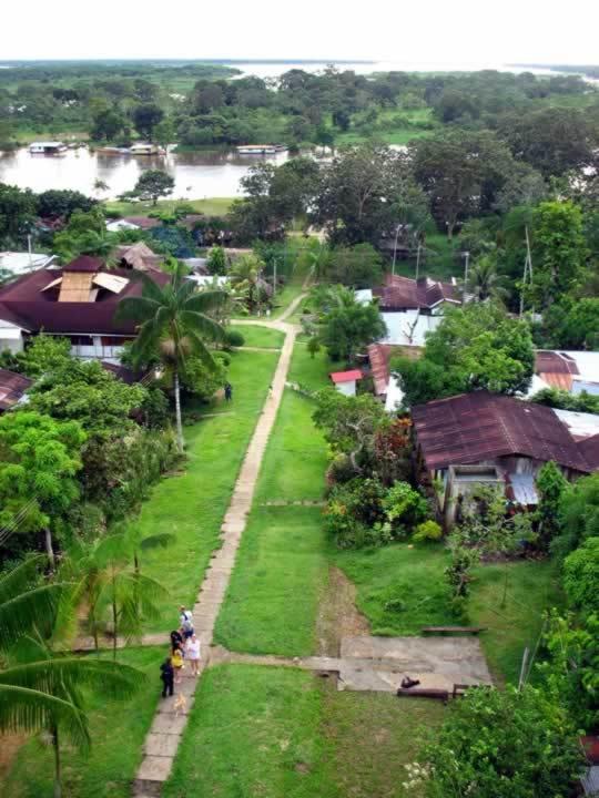 Hotel Lomas Del Paiyue Puerto Nariño 外观 照片